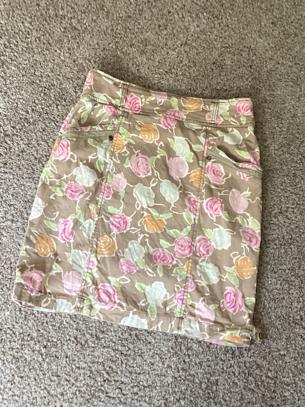 Hei Hei skirt